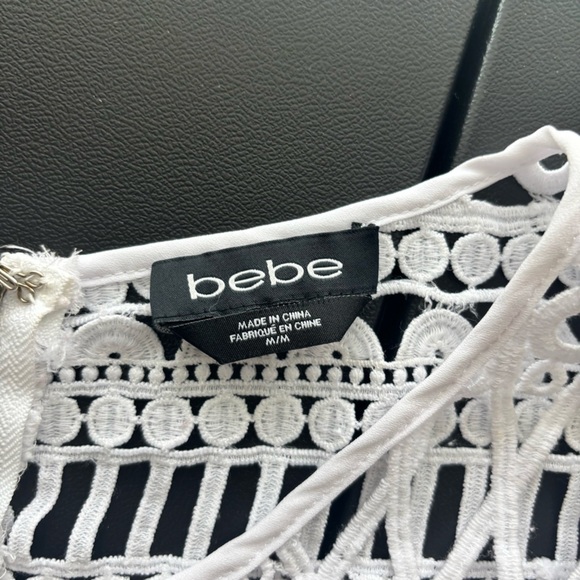 Womens Bebe White Crochet Lace Sheer Sleeve Top Size Medium - Picture 7 of 8